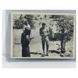 1965 Glidrose Productions James Bond Secret Agent 007 - A prisoner of Dr. No #12 Collectors Card