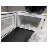 Microwave and metal dutch oven