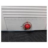 2 Electric roasting pans