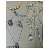 Flat of jewelry sets