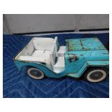 2 Vintage metal jeeps and 1 truck