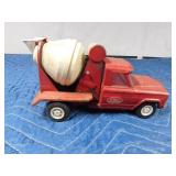 Vintage metal Tonka cement truck