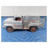 Vintage Hubley pick-up and trailer