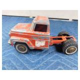 2 Vintage pick-up trucks