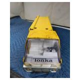 Metal Tonka car carrier semi and trailer