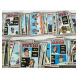 Lot of approximately 210 - 1970 Baseball Cards