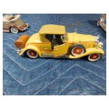 4 Metal Collector cars