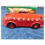1994 Ertl bank replica of 1934 Texaco Diamond tanker