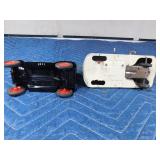 Ertl bank replica 1913 Ford model T van and tin wind-up fire chief car