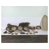 Slab cut rocks with agates