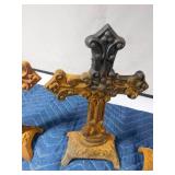 5 Vintage cast iron pieces