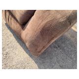 Power Reclining Couch with Heat and Massage! - NO SHIPPING