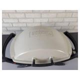 Weber Tabletop Propane Grill - Tested and works - NO SHIPPING