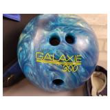 GALAXIE 300 Bowling Ball, Shoes and Bag - NO SHIPPING