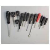 (13) Snap On Screwdrivers
