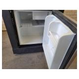 Charmglow Propane Grill and Refrigerator Combo - Refrigerator tested and Cools - NO SHIPPING