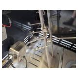 Kenmore Elite 5-Burner Stainless Steel Gas Grill Model No. 146.48590710 - Very Good Condition - NO SHIPPING