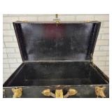 Storage trunk on wheels - NO SHIPPING