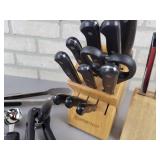 WUSTOF Knife Sets and Assorted Kitchen Utensils