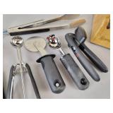 WUSTOF Knife Sets and Assorted Kitchen Utensils