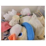 Crafts, Décor and More - Tote Included - NO SHIPPING