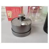 Kitchen Aid Hand Mixer, Hamilton Beach electric Knife, Serving Pieces and More - NO SHIPPING