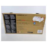 Maisto Hummer H2 SUV, 1:18 Scale with a BONUS Showroom Display Unit