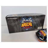 Action 1:24 Scale Las Vegas Nascar Café - 1999 Pontiac