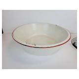 Lot of (4) Pieces of Enamelware