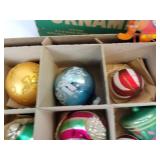 Lot of Vintage & Modern Christmas Décor - NO SHIPPING