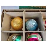 Lot of Vintage & Modern Christmas Décor - NO SHIPPING