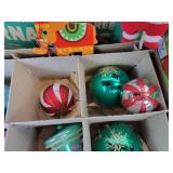 Lot of Vintage & Modern Christmas Décor - NO SHIPPING