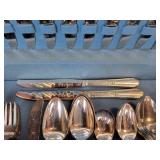 WM Rogers Silver Plated Flatware in Case
