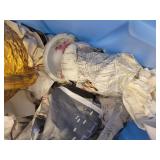 Tote of Vintage/Mid Century Modern Glassware, Home Décor and More! NO SHIPPING