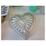 Lot of Vintage Kitchen Tools, Cups, and Containers - Includes Tupperware and Melmac!