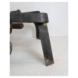 Chicago Hardware Foundry - Favorite #77 Cast Iron Stove - NO SHIPPING