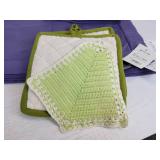 Lot of Home Décor - Brand New Placemats with Coordinating Cloth Napkins, Vases, and More - NO SHIPPING