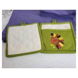 Lot of Home Décor - Brand New Placemats with Coordinating Cloth Napkins, Vases, and More - NO SHIPPING