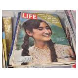 (35+) 1960s Issues of LIFE Magazine - Some are in Sleeves