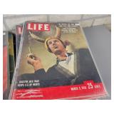 (35+) 1960s Issues of LIFE Magazine - Some are in Sleeves