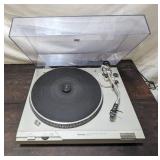 Technics Direct Drive SL-D2 Record Player Turn Table