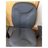 30 in. Round Table and Black Rolling Office Chair