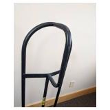 Milwaukee 30019 800-Pound Capacity D-Handle Hand Truck, Black