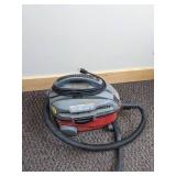 Craftsman Clean N Carry 4 Gal. 5.0 Peak HP Wet/Dry Portable Vacuum