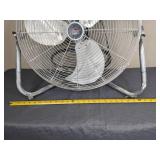 Xtreme Garage 3 Speed Floor Fan