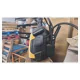 Everstart 800a Portable starter and air compressor