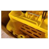 Proffessional Mop Bucket System Brand New