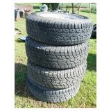 Terramax AT 245/75R17