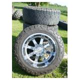 Set of 4 RidgeGrappler tires 37x12.5xR22 with rims