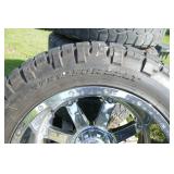 Set of 4 RidgeGrappler tires 37x12.5xR22 with rims